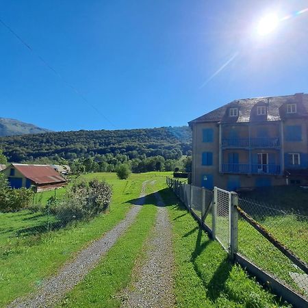 Grand Appartement En Rdc Vallee De Campan Exterior foto